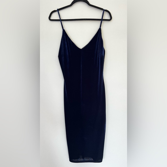 Velvet mini dress in Navy blue - Picture 5 of 6